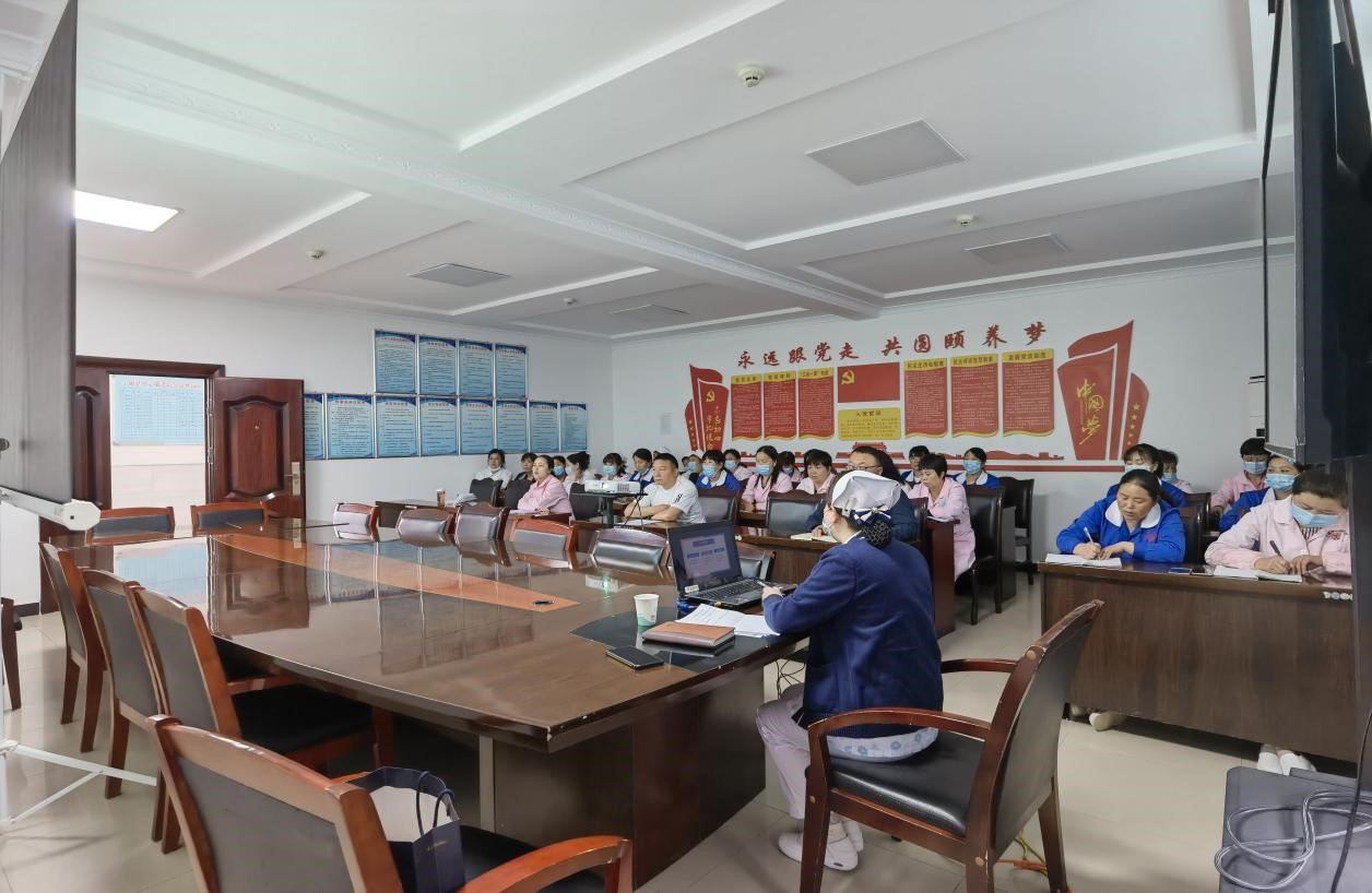 以培训提技能以学习提素质--宁强县中心敬老院养老护理员技能培训(图2)